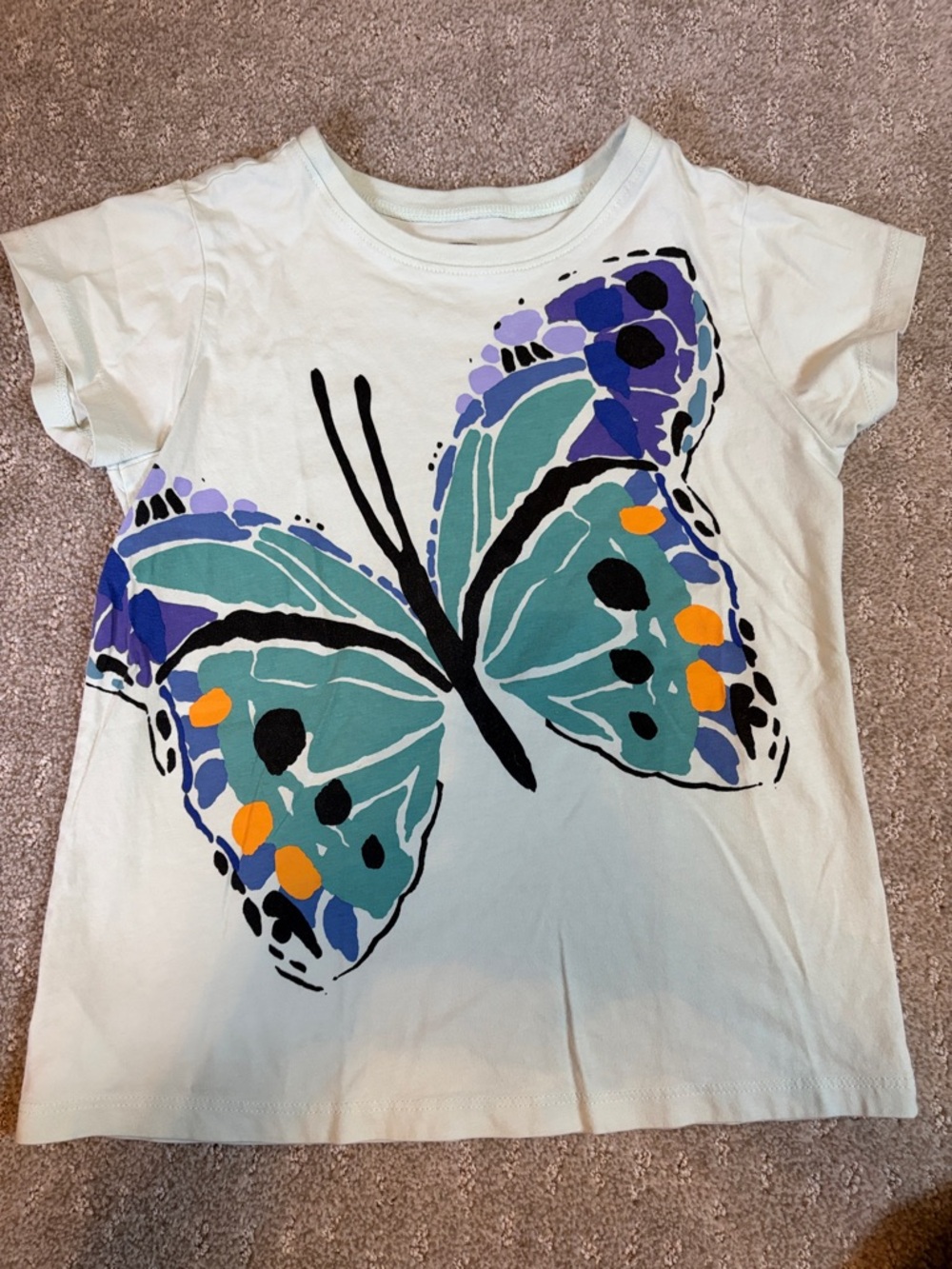 Tea Collection Girls Floral & Butterfly Tops with Blue, Pink, Coral Shorts - Picture 2 of 8